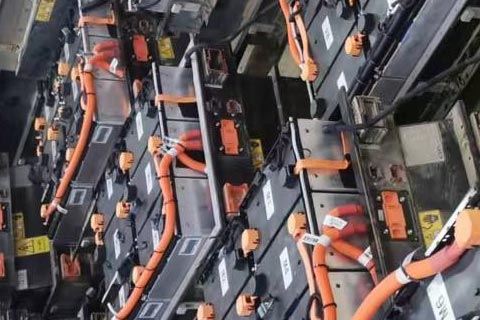 哈尔滨专业上门回收叉车蓄电池|天能废铅酸电池回收